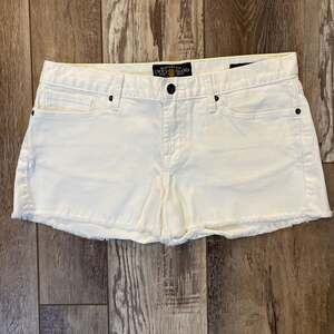 Lucky Brand Riley Cutoff Denim Shorts White Raw Hem Women Size 10